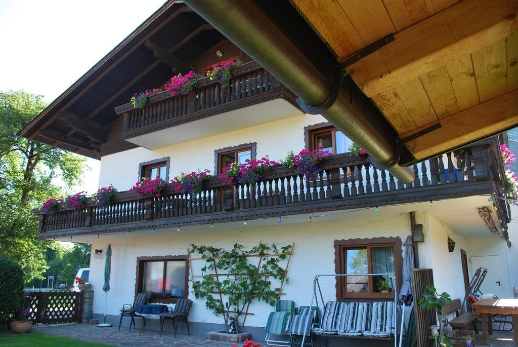 Gaestehaus Riki Oberschmid Steinbach am Attersee Rom bilde